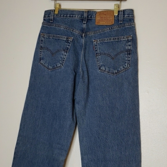 Mens Levis 550 Med Wash Relaxed 34 XTall Heavy Weight Outdoor Jeans Classic - Picture 8 of 16